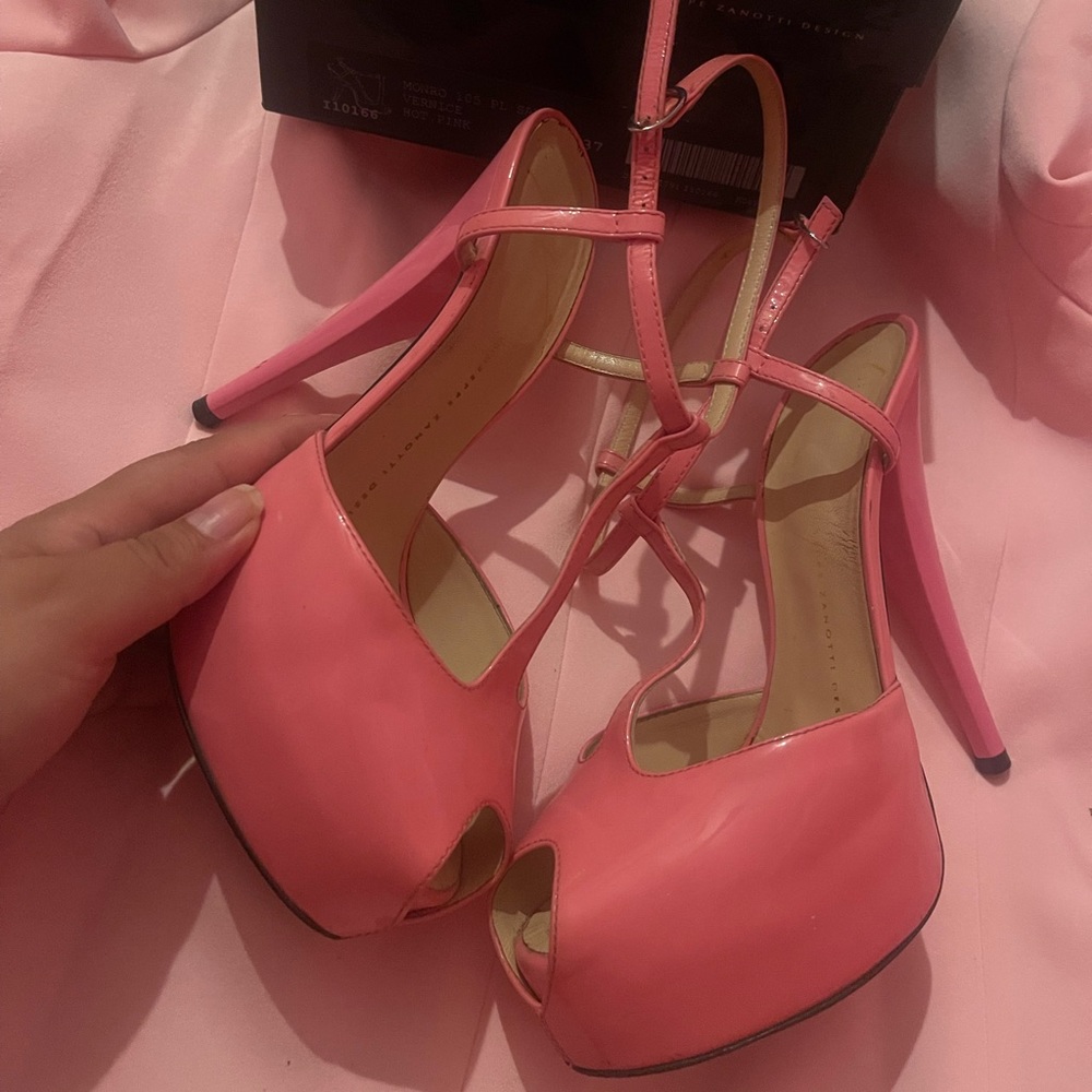 Original Giuseppe Zanotti Design 6.5